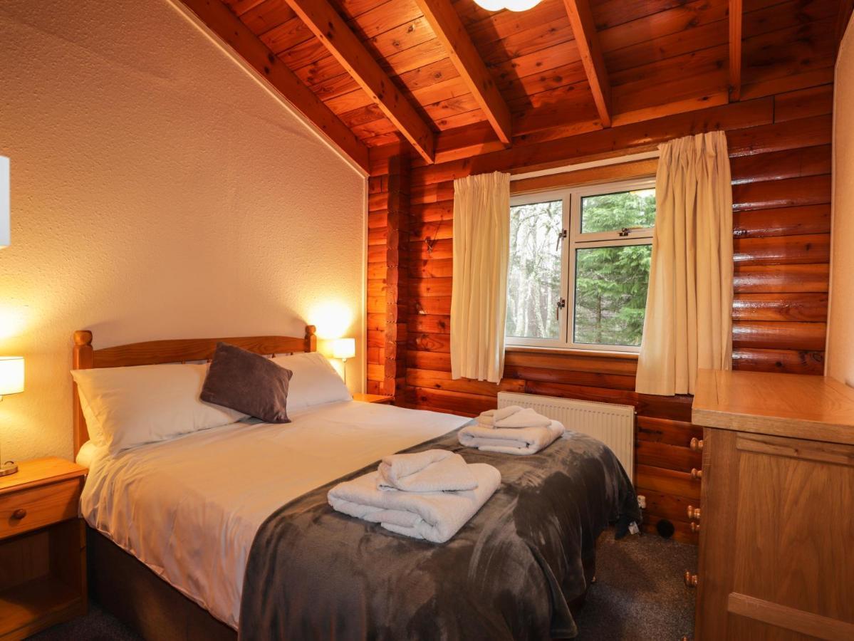 Spruce Lodge Strathpeffer Eksteriør billede