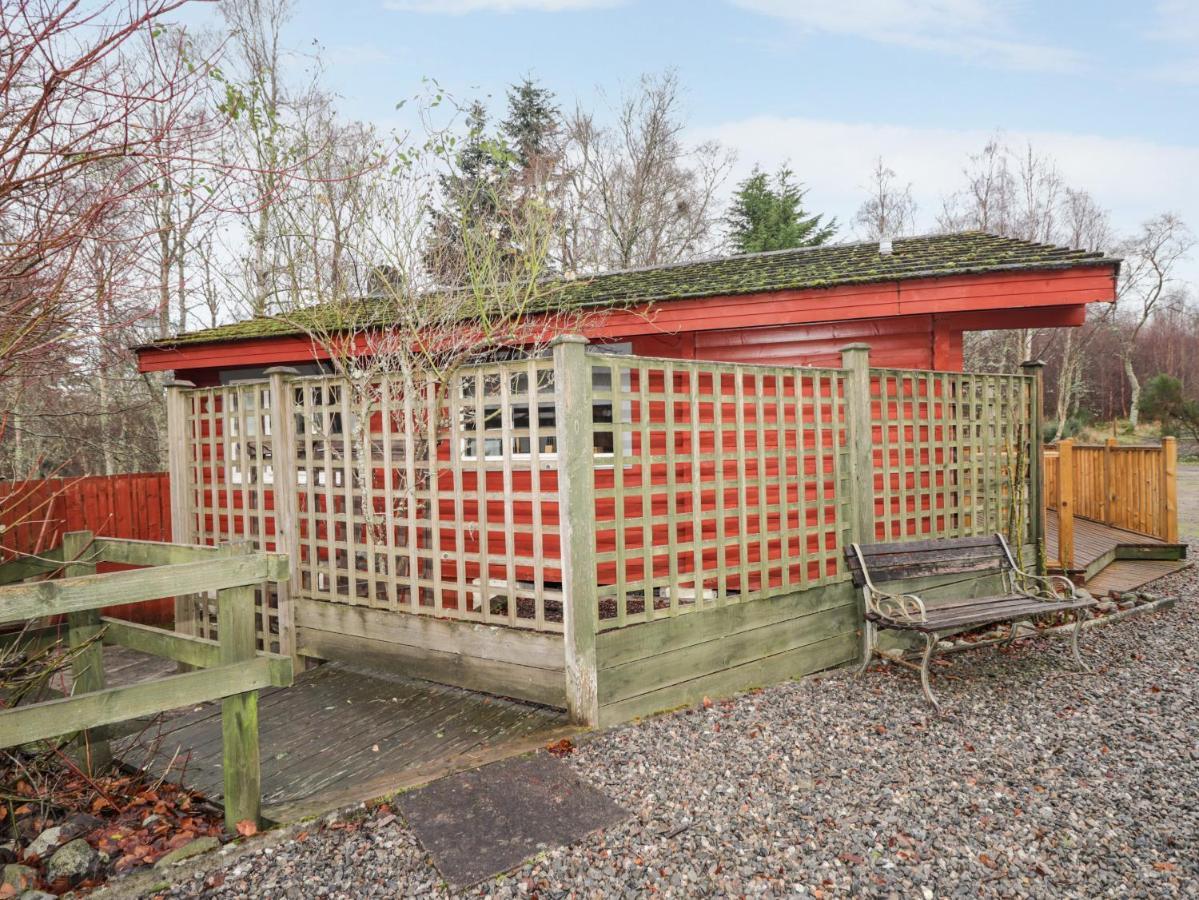 Spruce Lodge Strathpeffer Eksteriør billede
