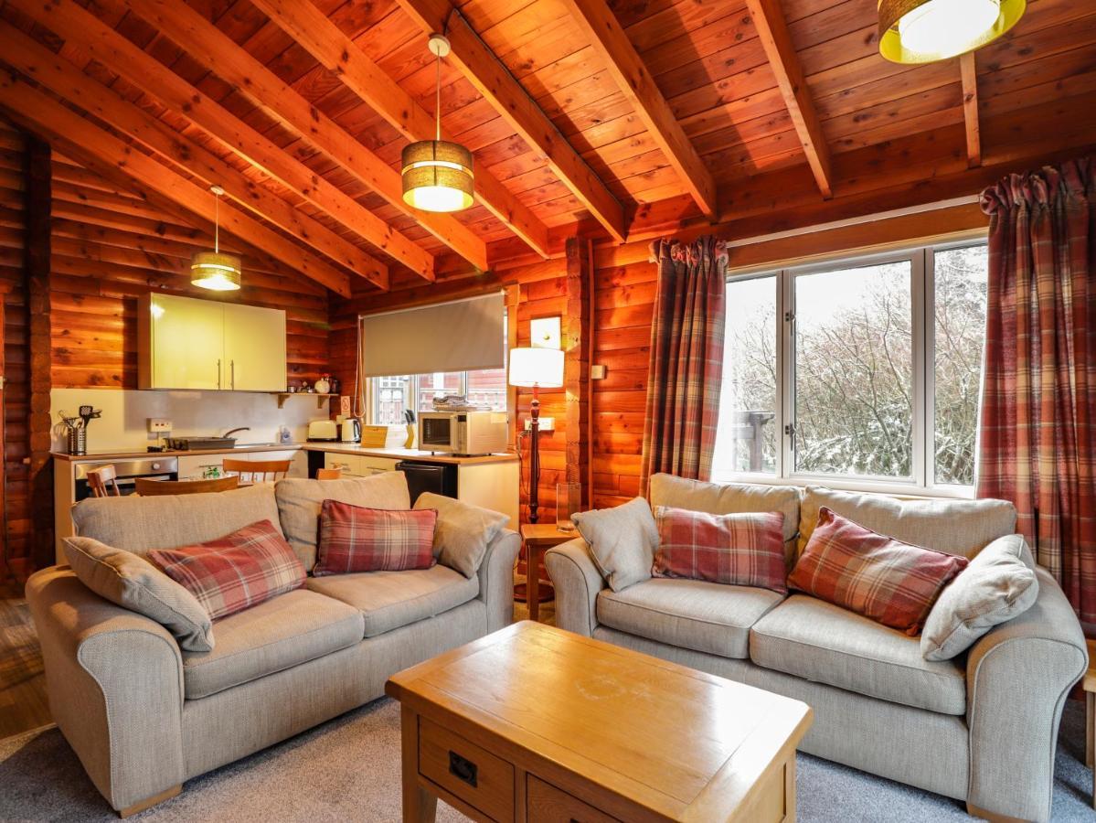 Spruce Lodge Strathpeffer Eksteriør billede