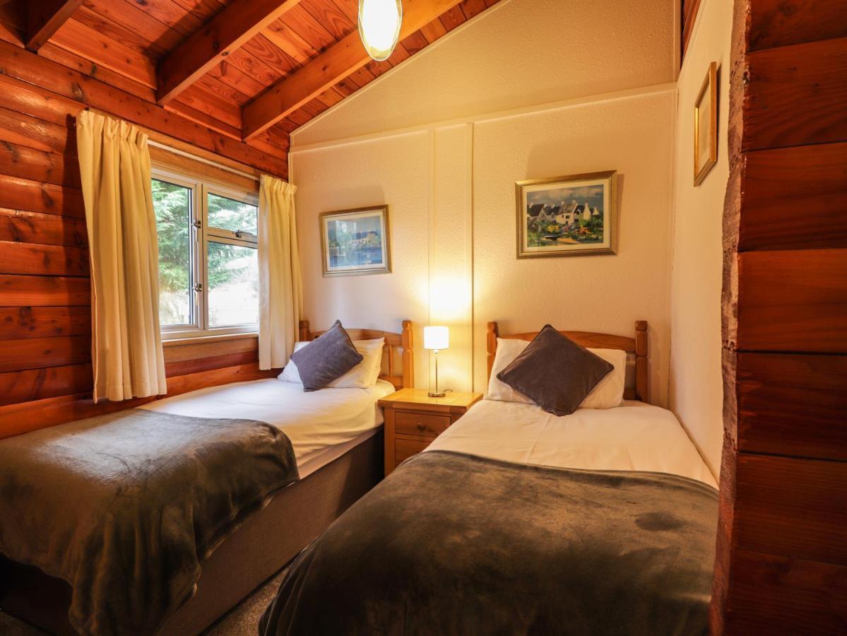 Spruce Lodge Strathpeffer Eksteriør billede